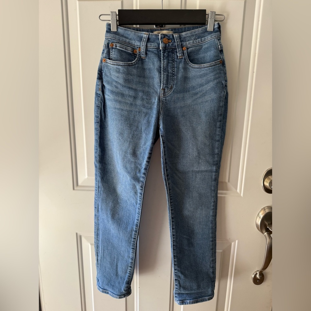 Madewell The Petite Curvy Perfect Vintage Jean in Finney Wash